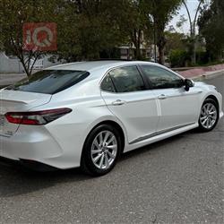 تۆیۆتا کامری